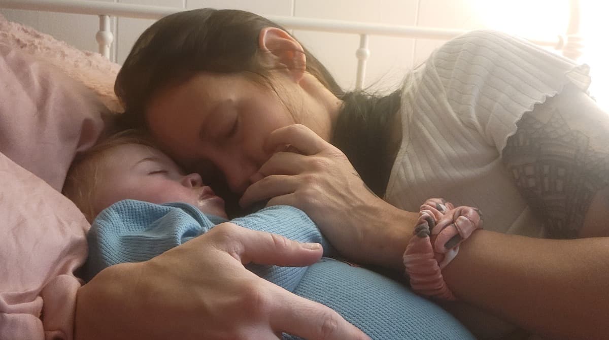 MasonAndMamaBackInTheHospital
