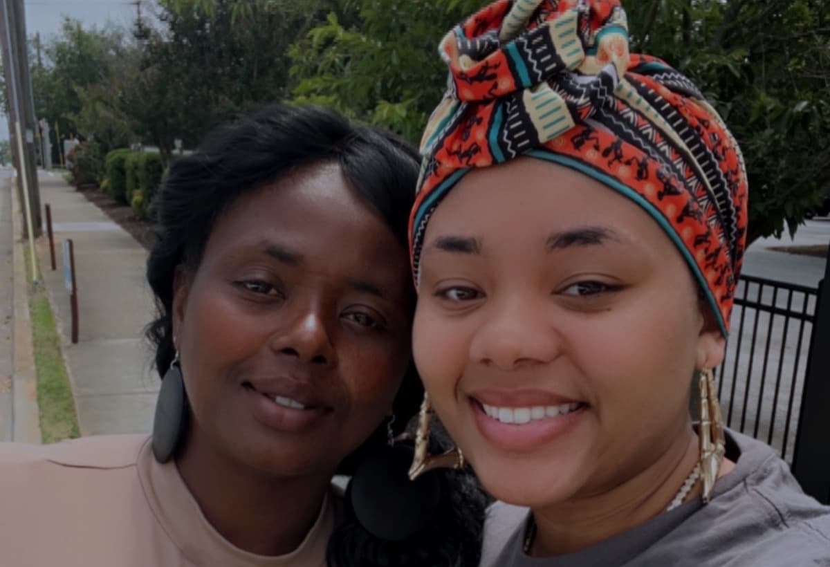 HelpMissBarbaraMamaBsMom