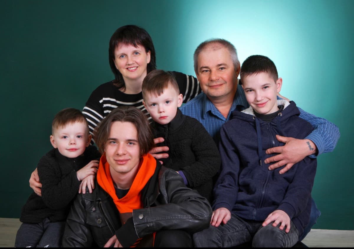 UkrainianFamilyRefugeesOfWar