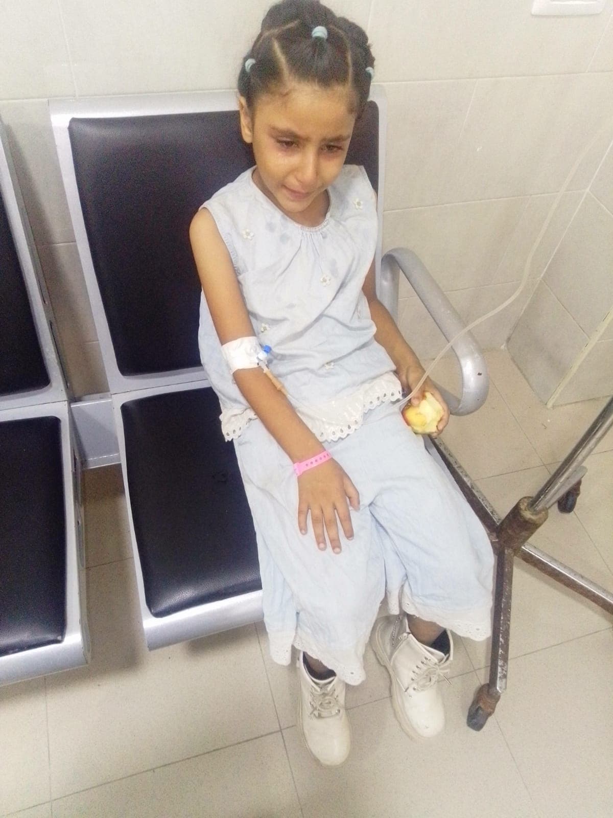 Help Doaa Get Medical Care For Her Family In Gaza — photo 5