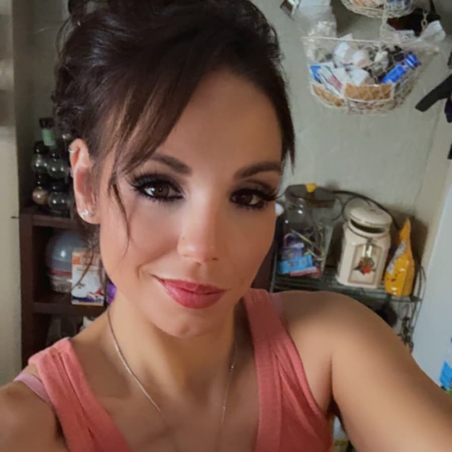 Amber Hooper