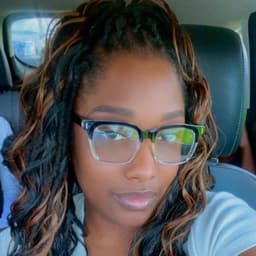 Alexia Collins