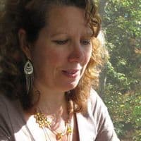 Elaine Paisley