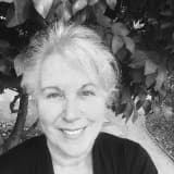 Sandra L Burke