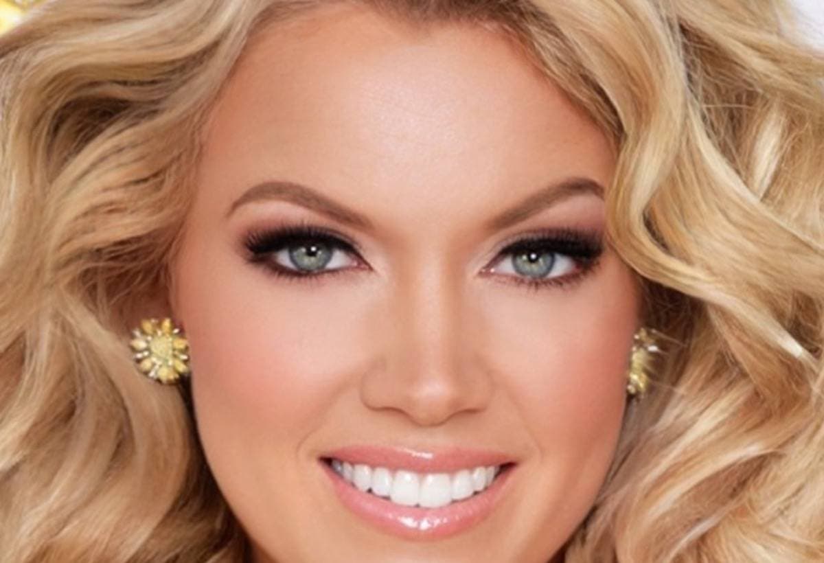 MrsSunshineStateStillSheRose