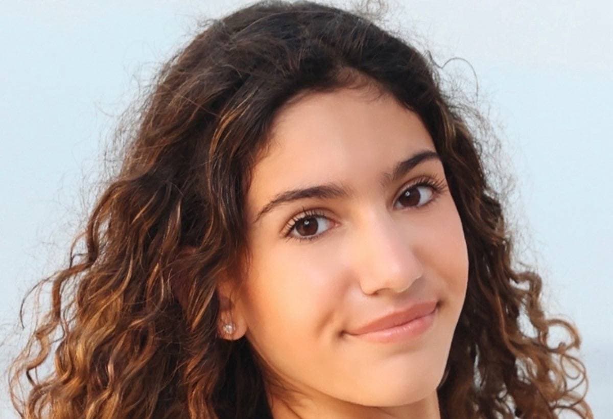 LillyHusenajNJTeen26