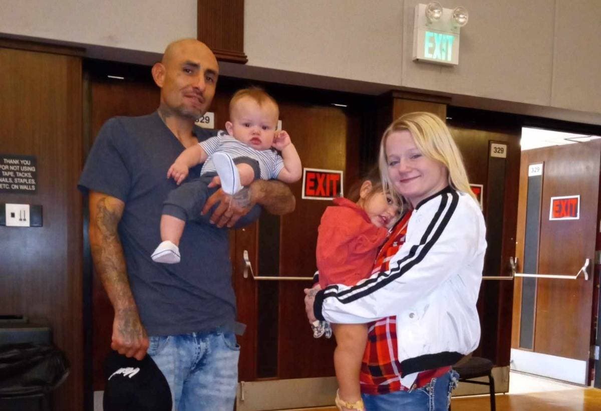 MeAndMyFamilyAreHomeless