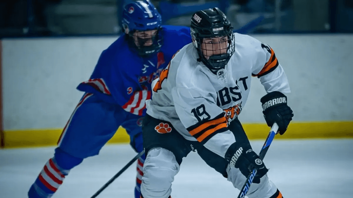 Hockey team fundraising