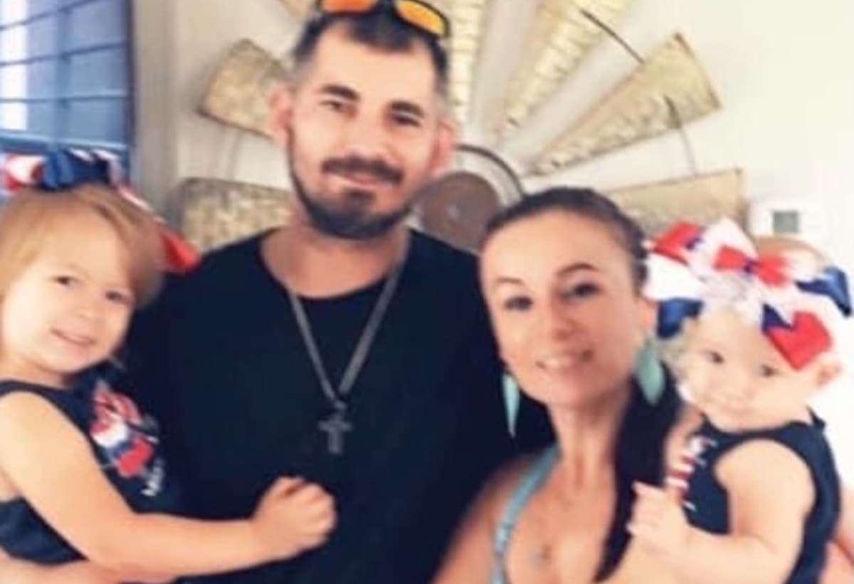 HelpFamilyBackOurFeetDown