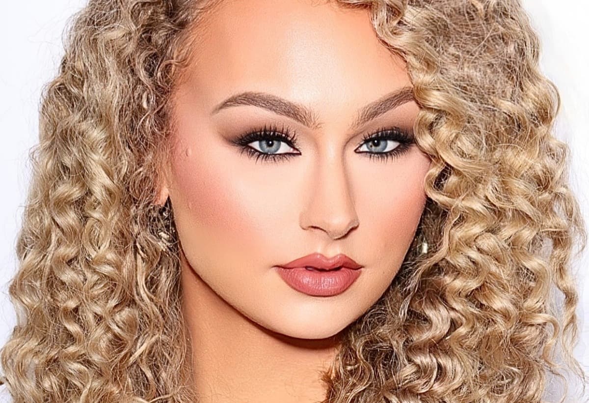 MissLewisvilleAvyTaylor