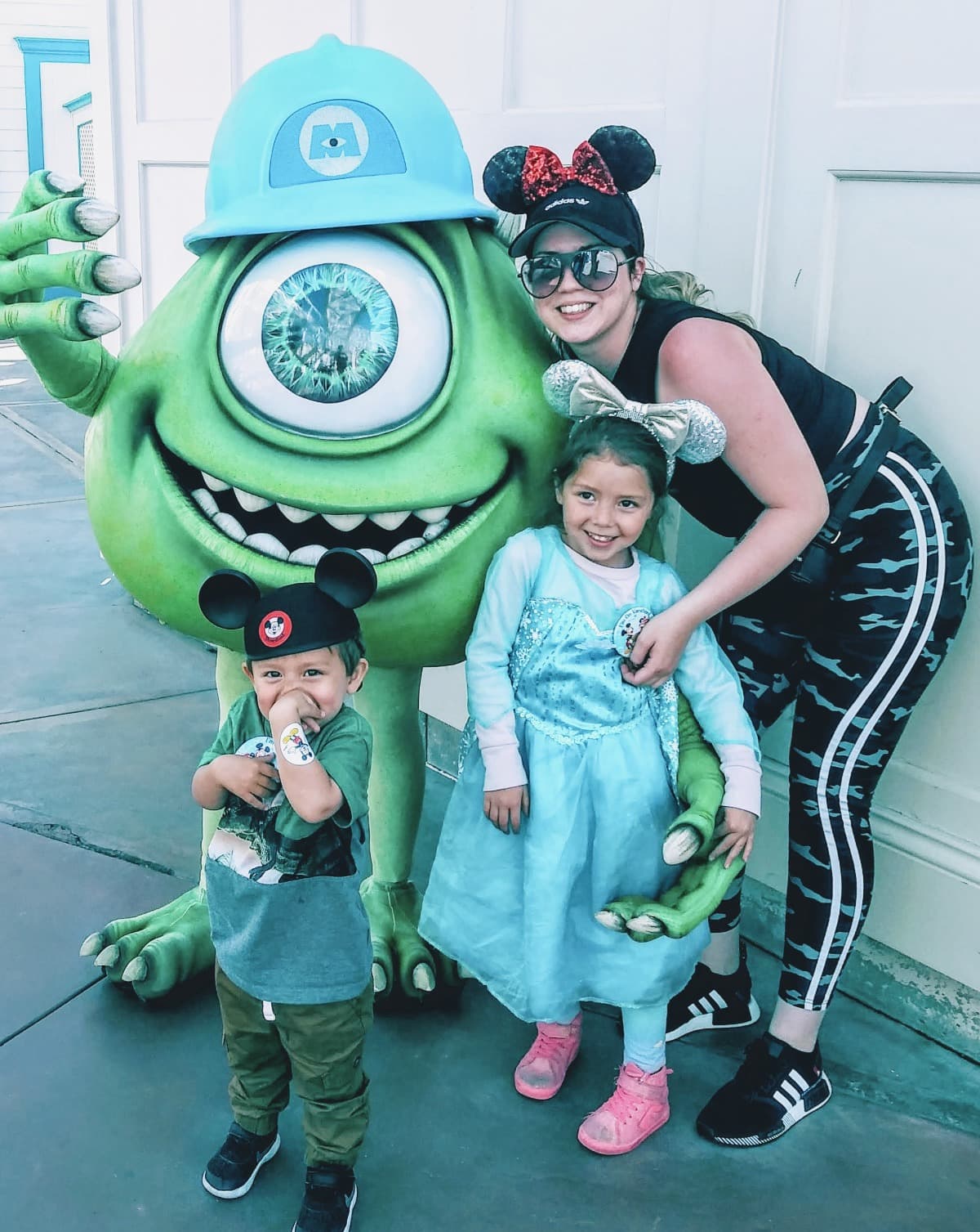 PleaseHelpMeAndMy2KidsRent