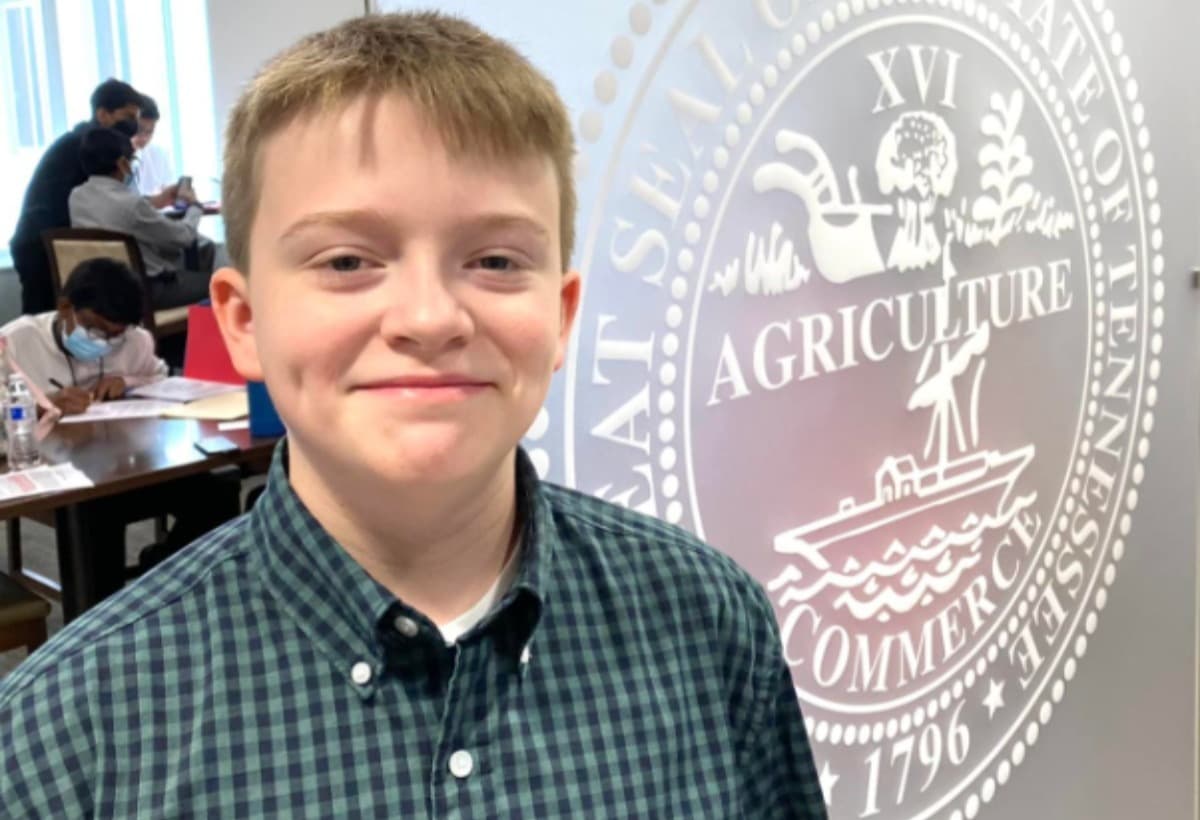 HelpSendMeOnASchoolTripToNYC