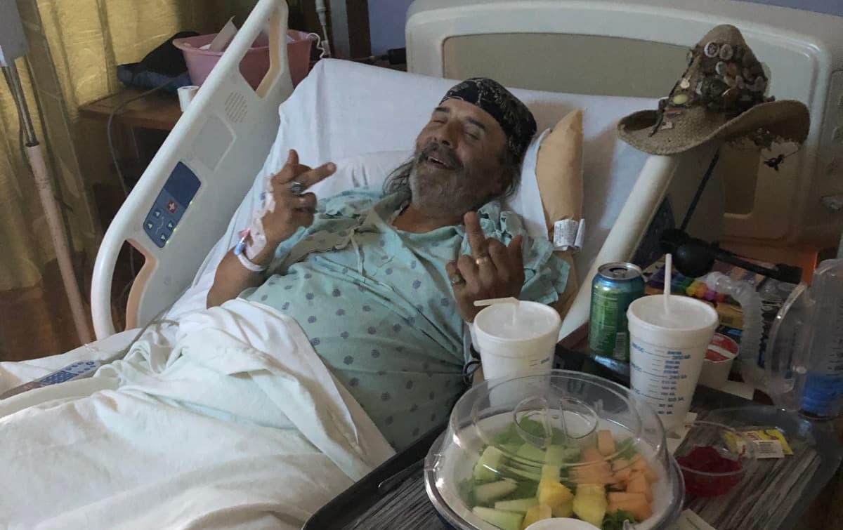 HelpTruckerKeepOnTruckin