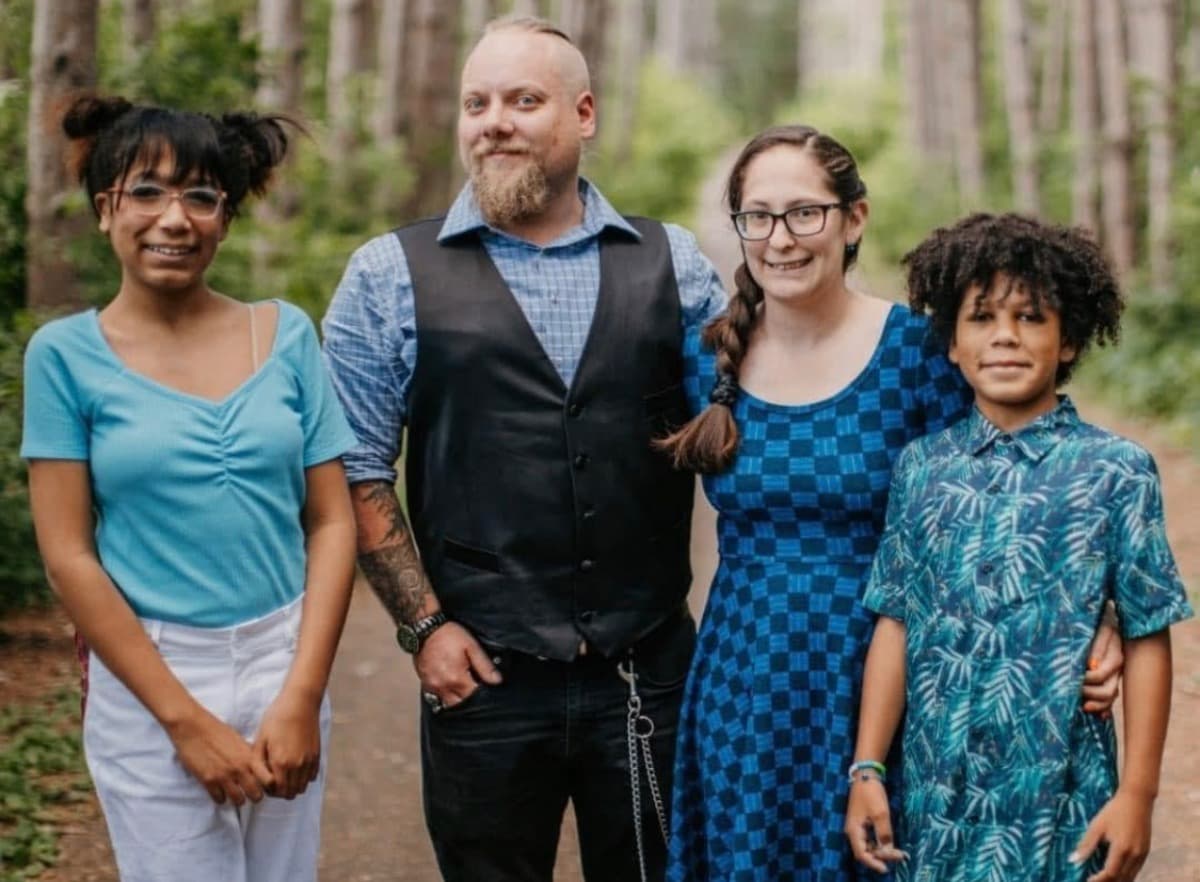 YearOfFarrellsForCrystal