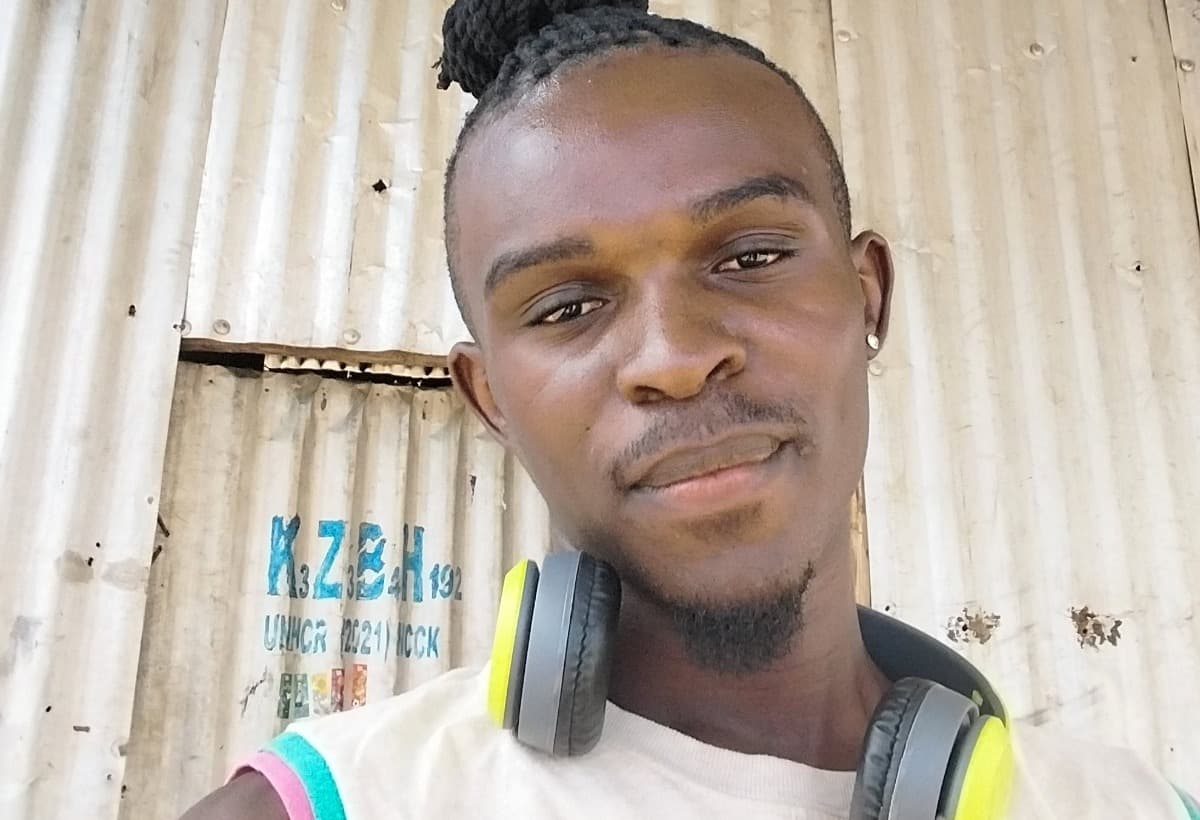 HelpTransRefugeeMolli