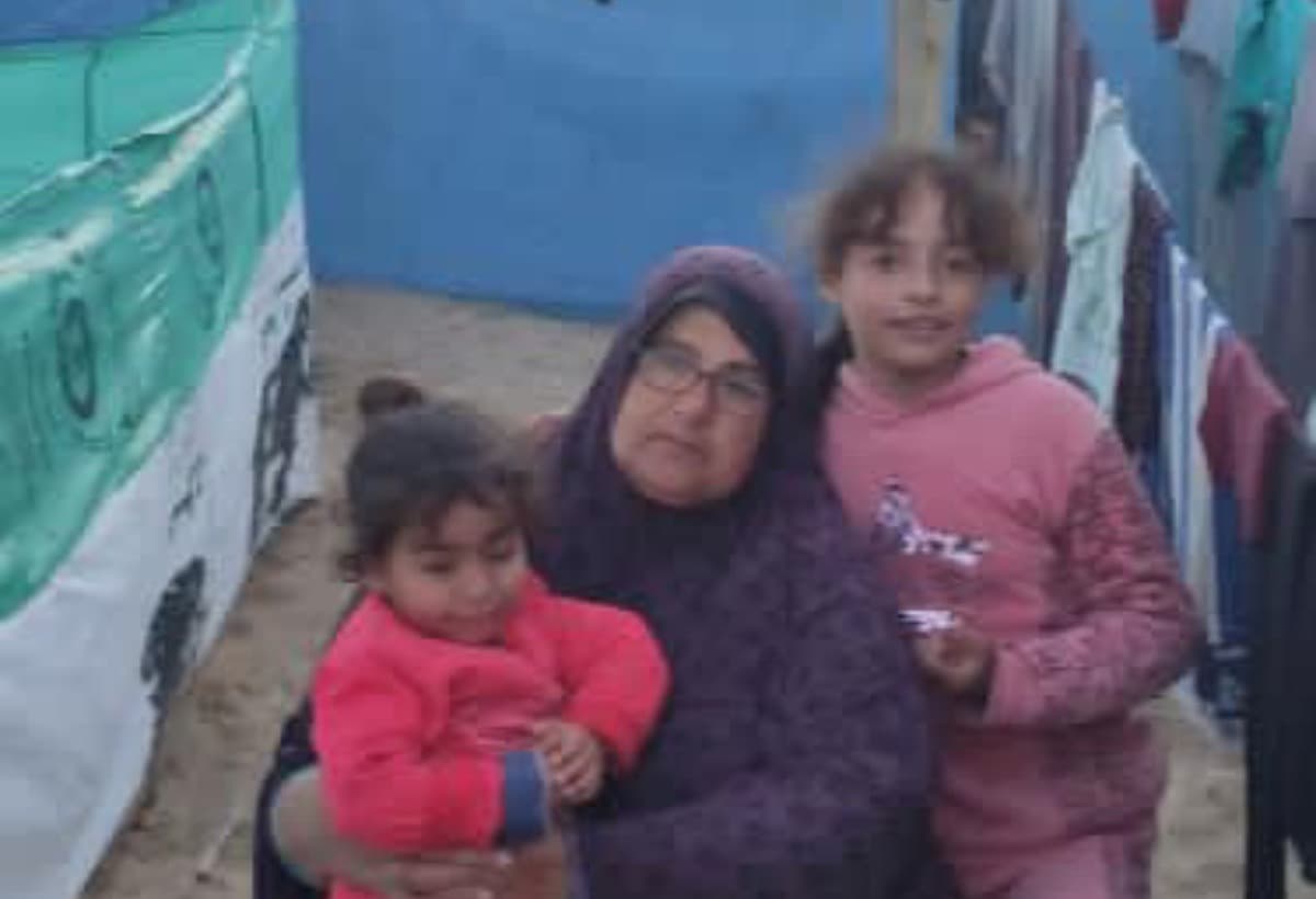 HelpMaryAndHerFamilyInGaza