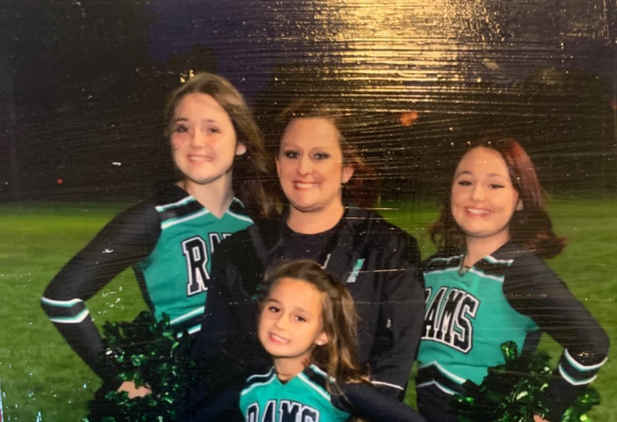 MadisonMaciAndJosalynneCheer