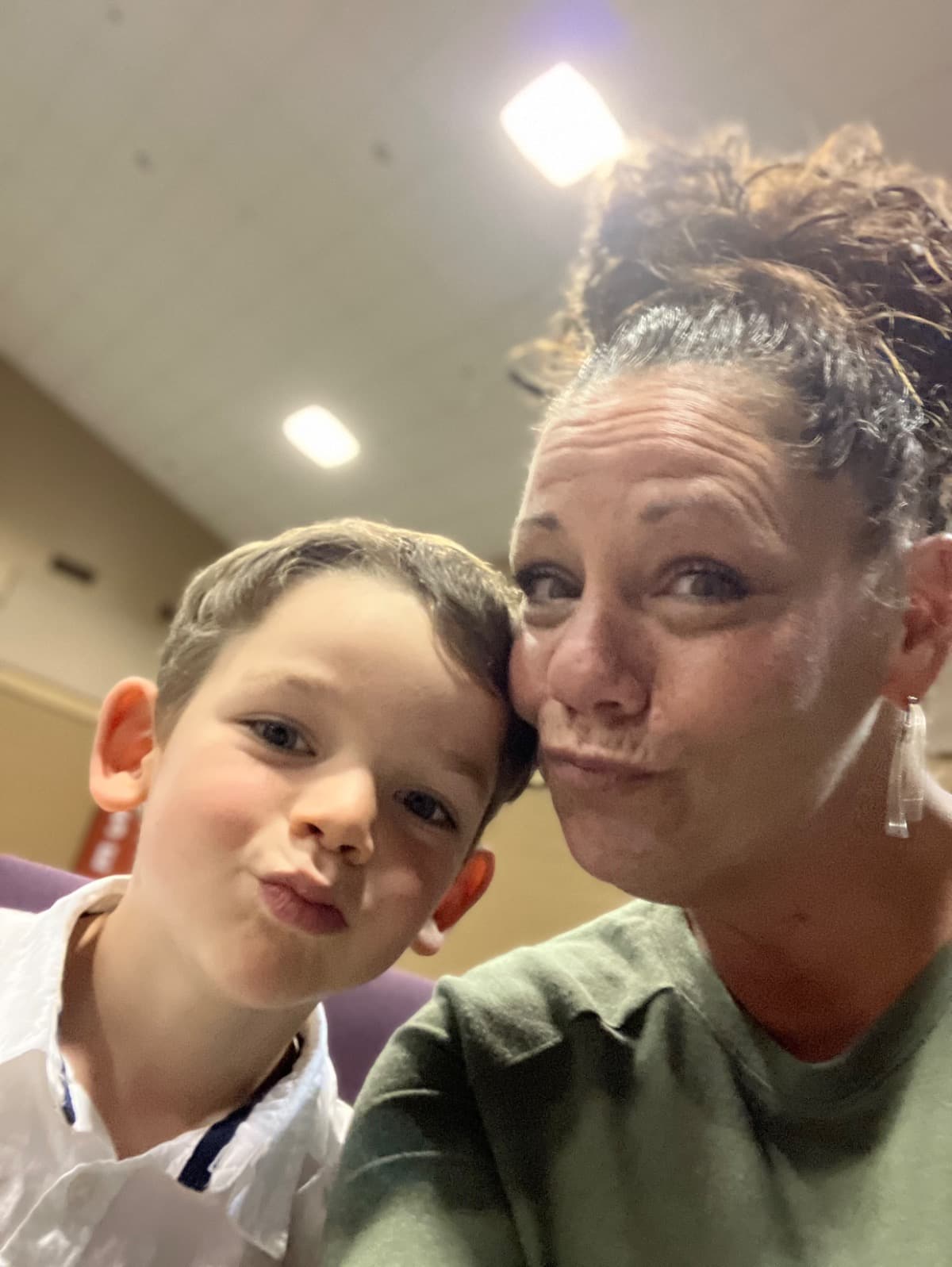 SchoolClothesAndSchoolNecess