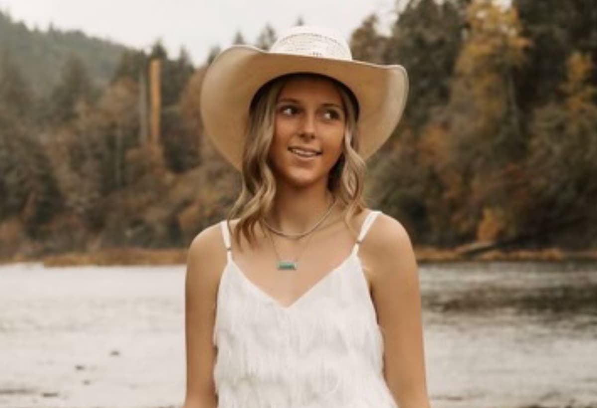 PaisleyWoodleyTeen2026OR