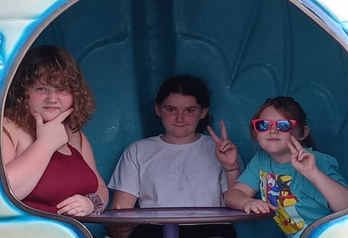 SchoolChoirDebtForNewYorkTri