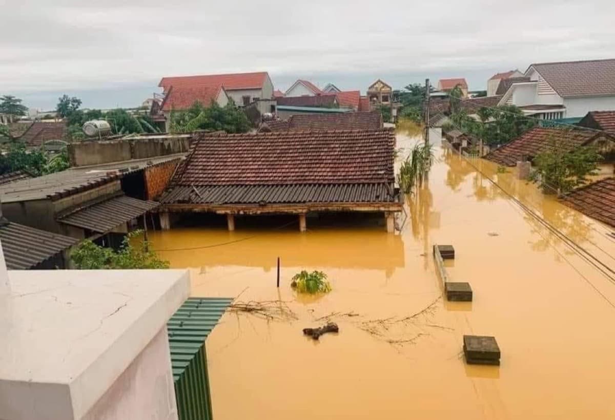 VietnameseReliefFromFloods2020