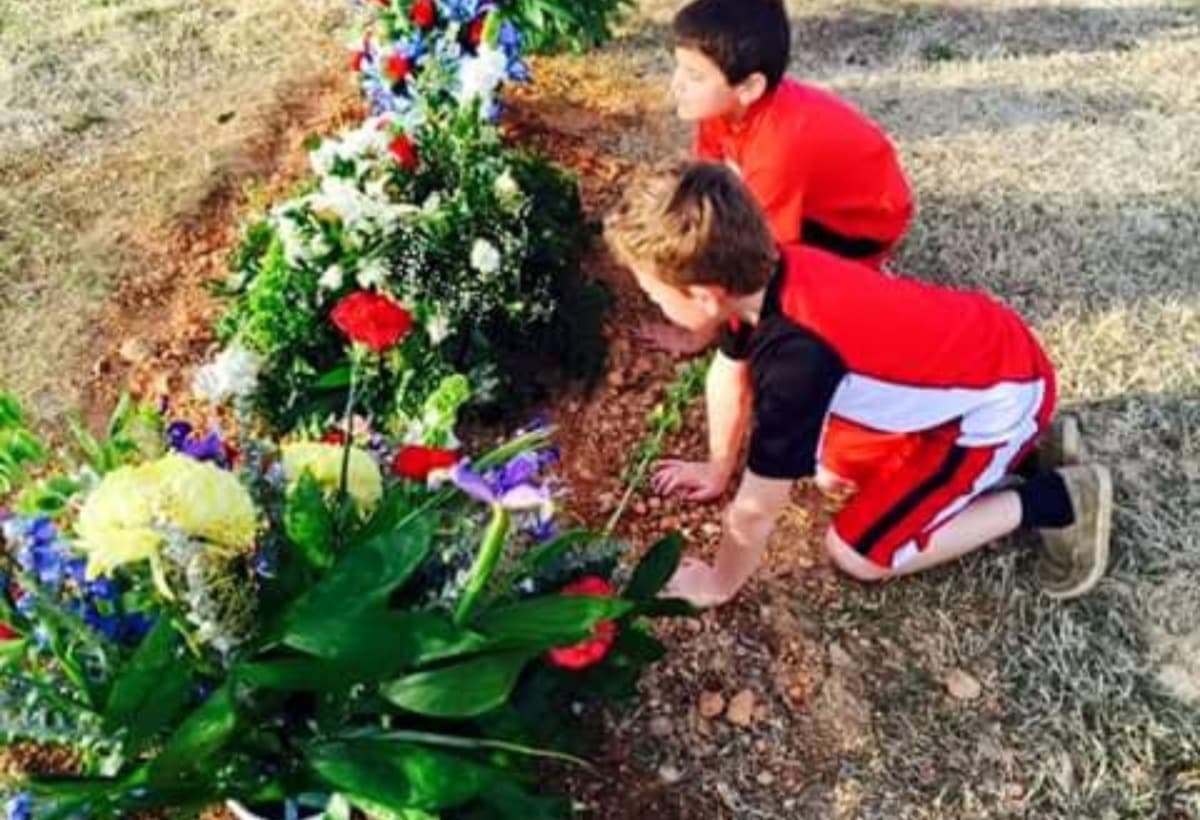 FatherNeedsHeadstone