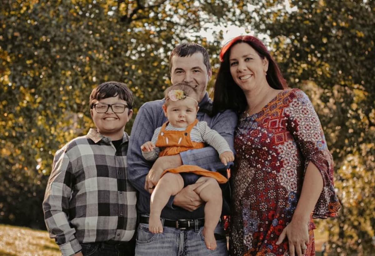 DisplacedSonDueToBlackMold