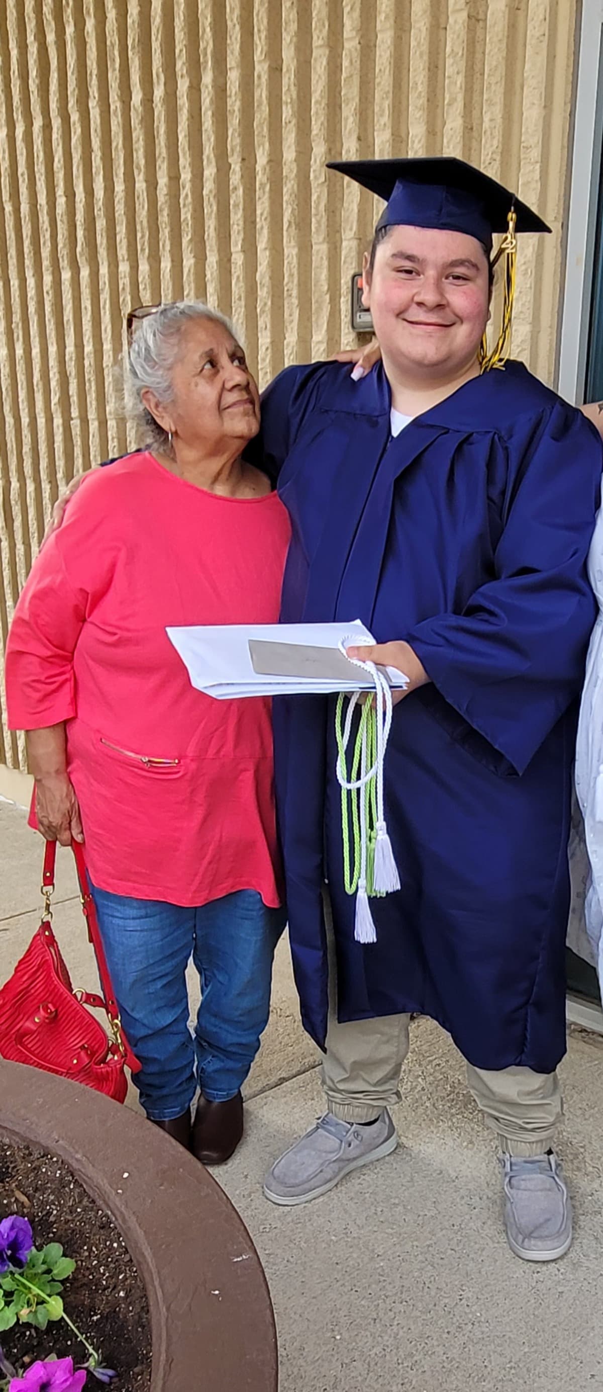 HelpMyAuntNeedsHerWaterFixd