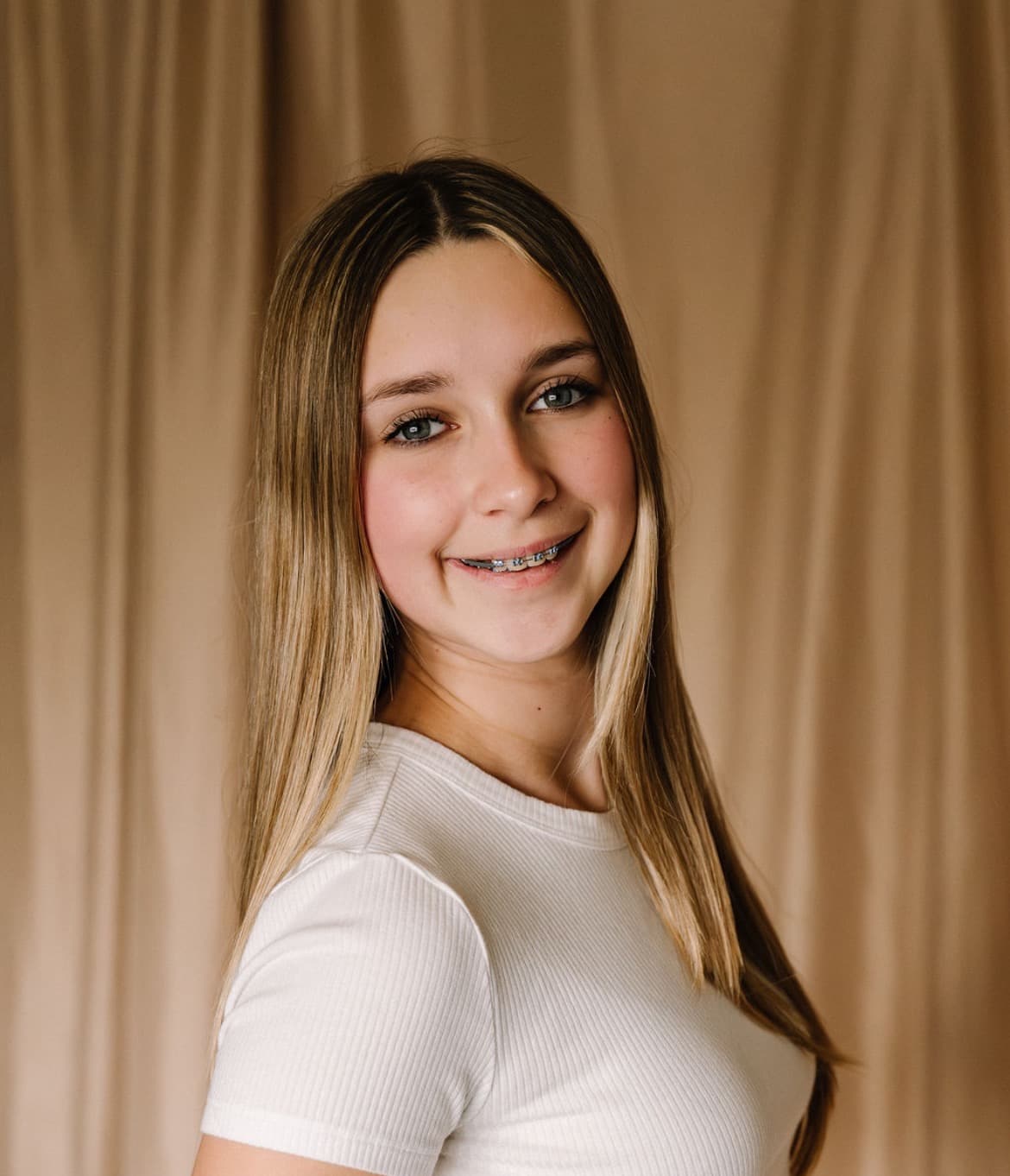 Miss Apple Valleys Teen