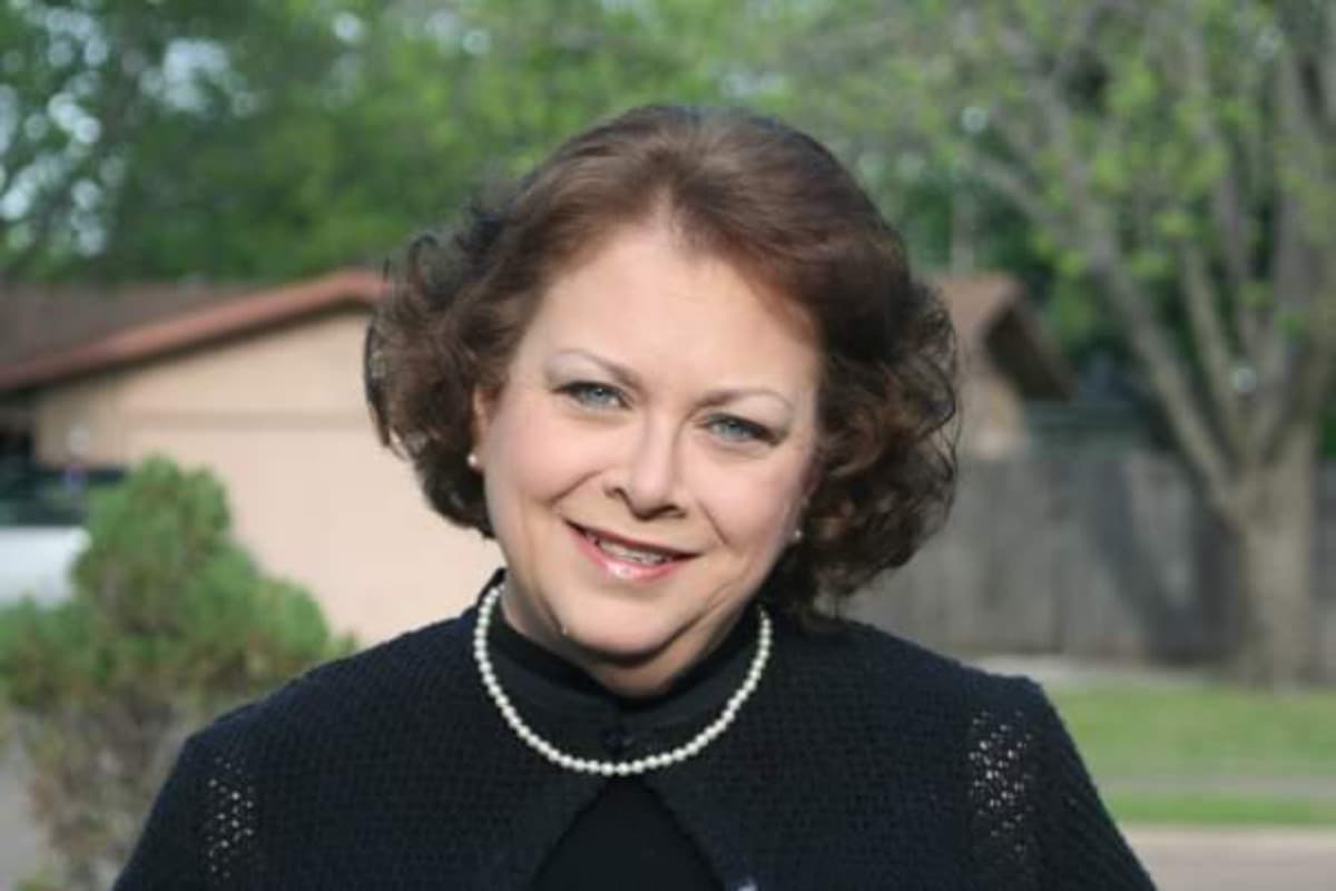 HelpBringMyMomHomeToTexas