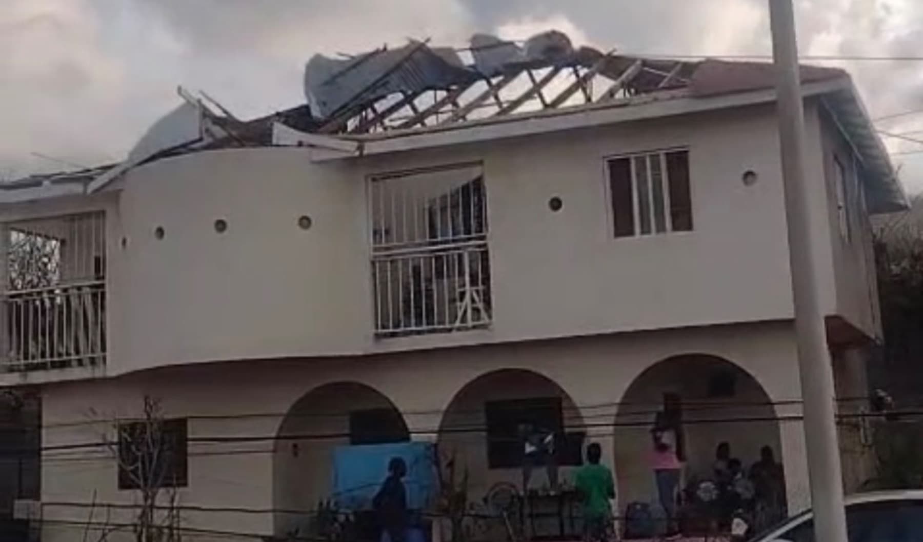 HomeRepairAfterHurricane