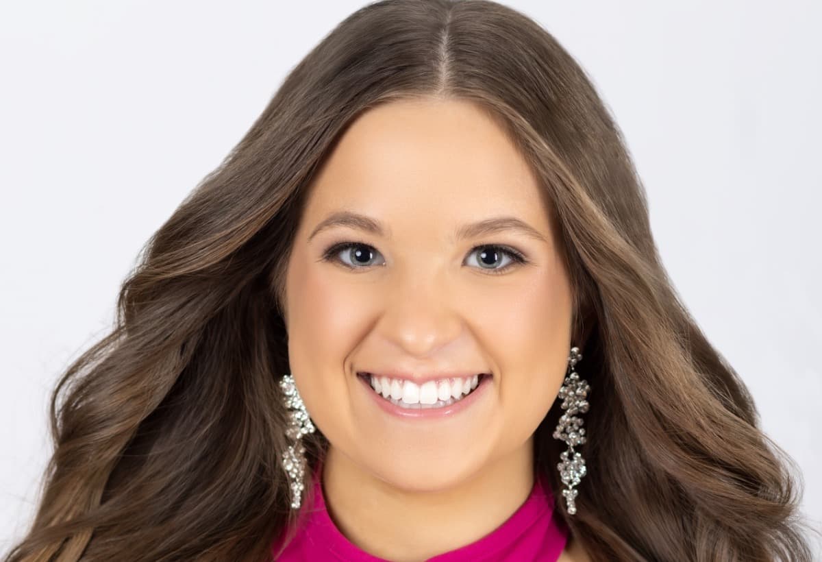 OliviaVillandryTauntonTeen26