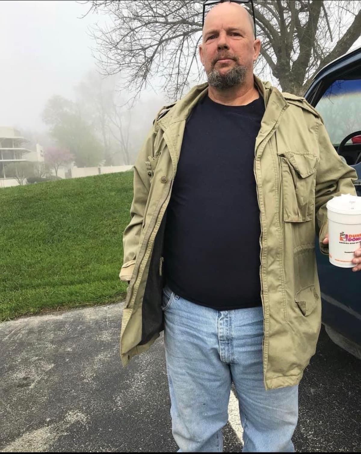 HelpLayBrotherBobToRest