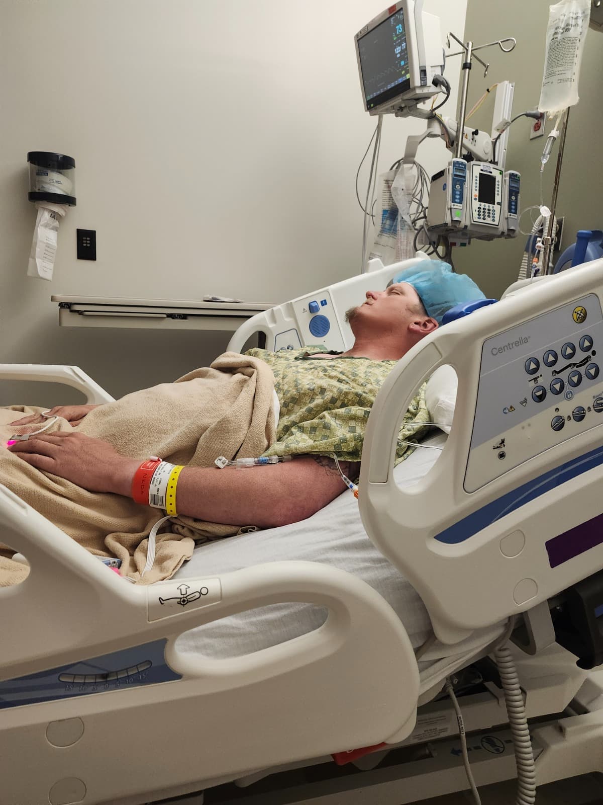 BradAndFamilyNeedHelp