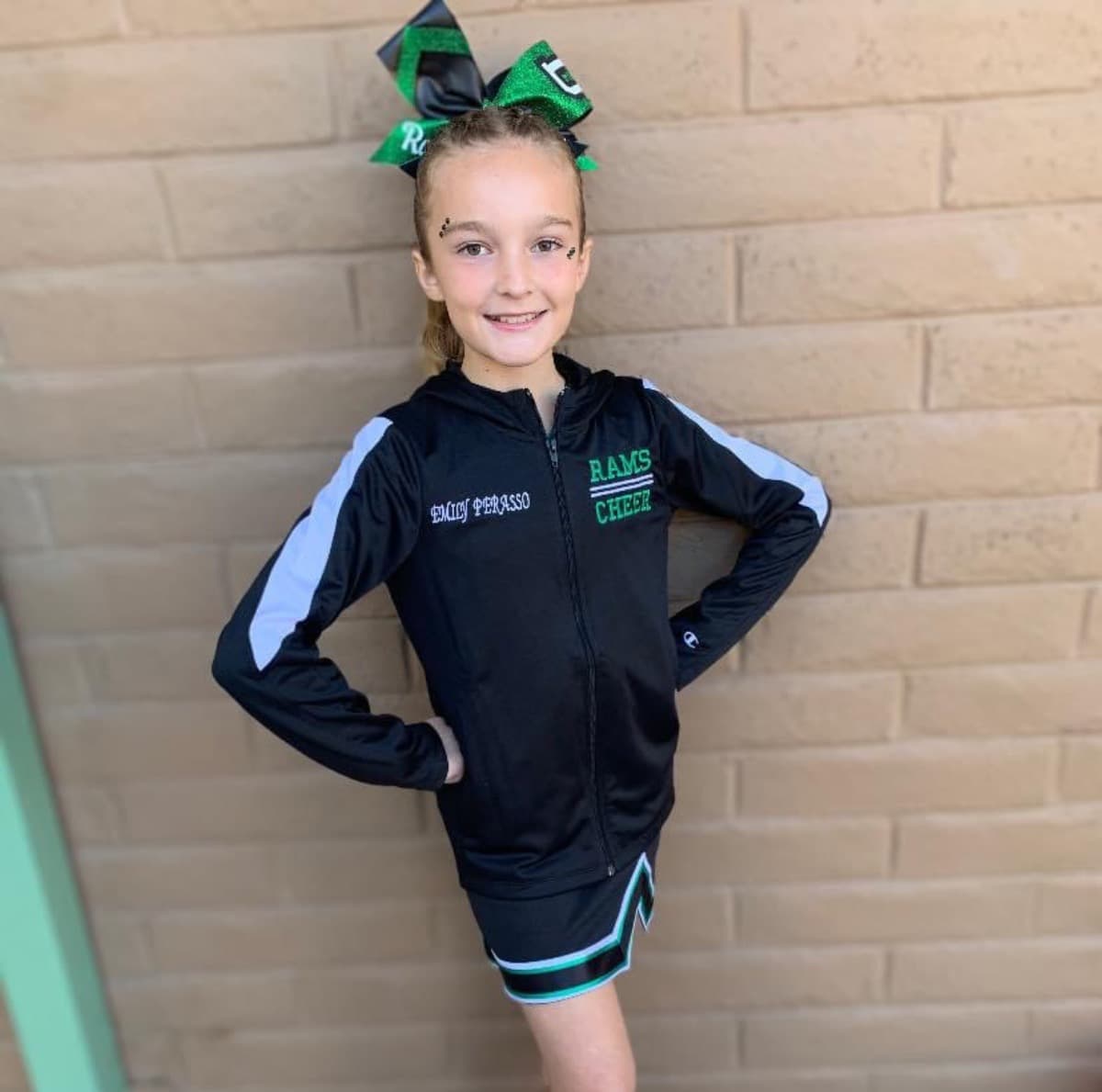 Emily2022Cheer