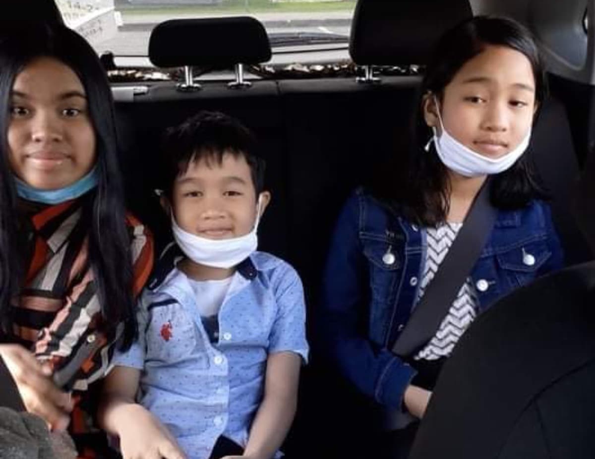 HelpMiniAndHerFamily