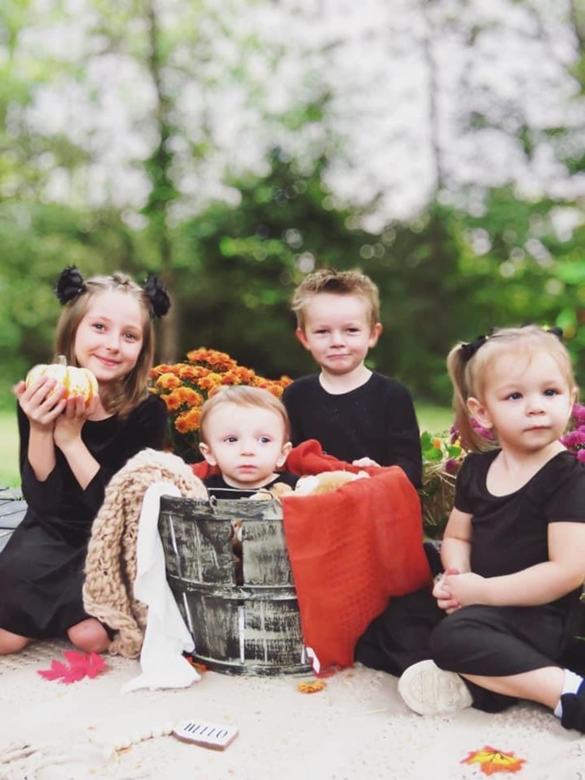 HelpFamilyOf6