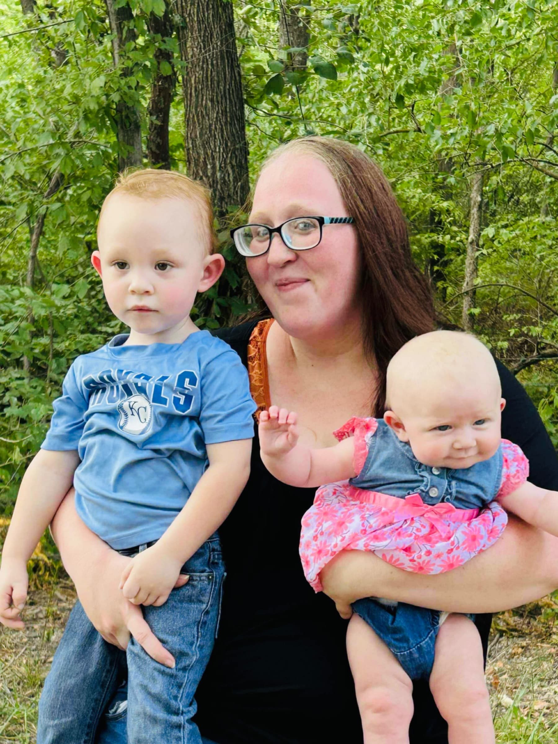 Singlemamaof2needinghelp