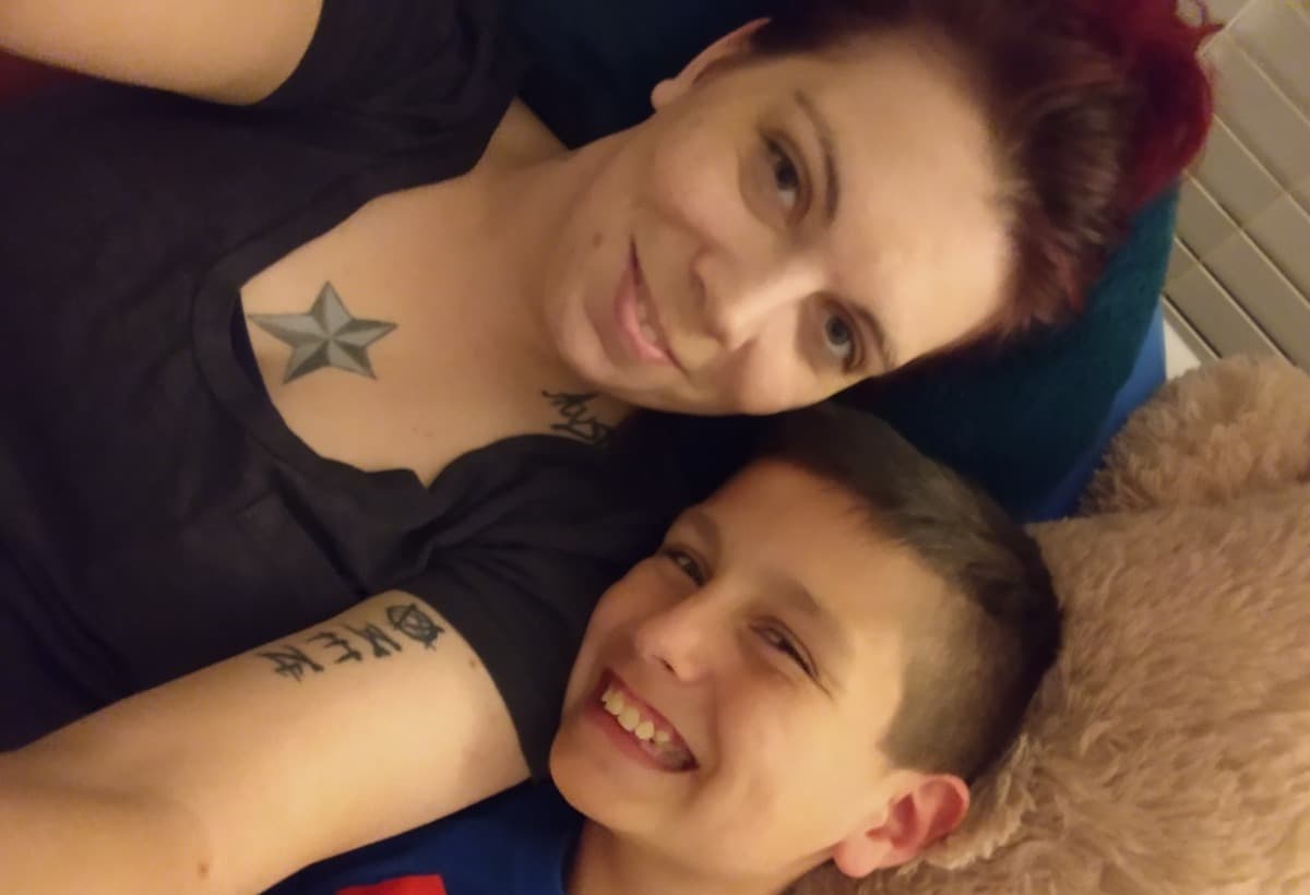 HelpAMotherReuniteWithHerSon