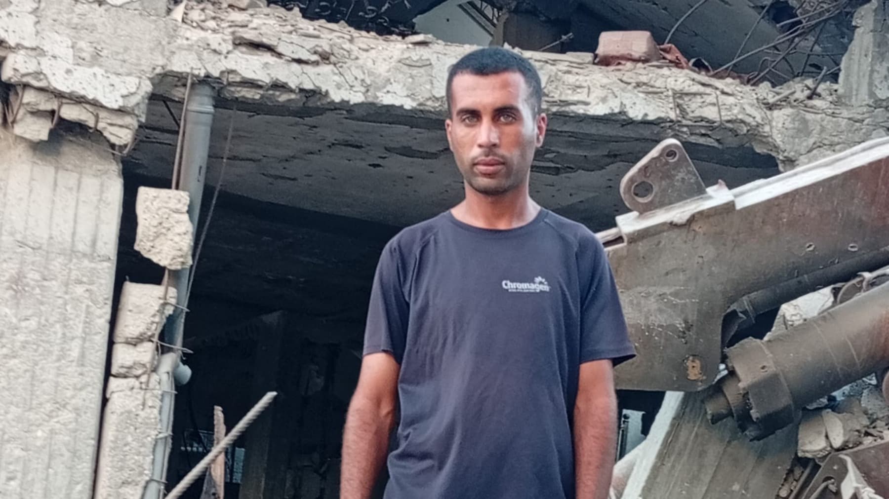 HelpAkramAndHisFamilyInGaza