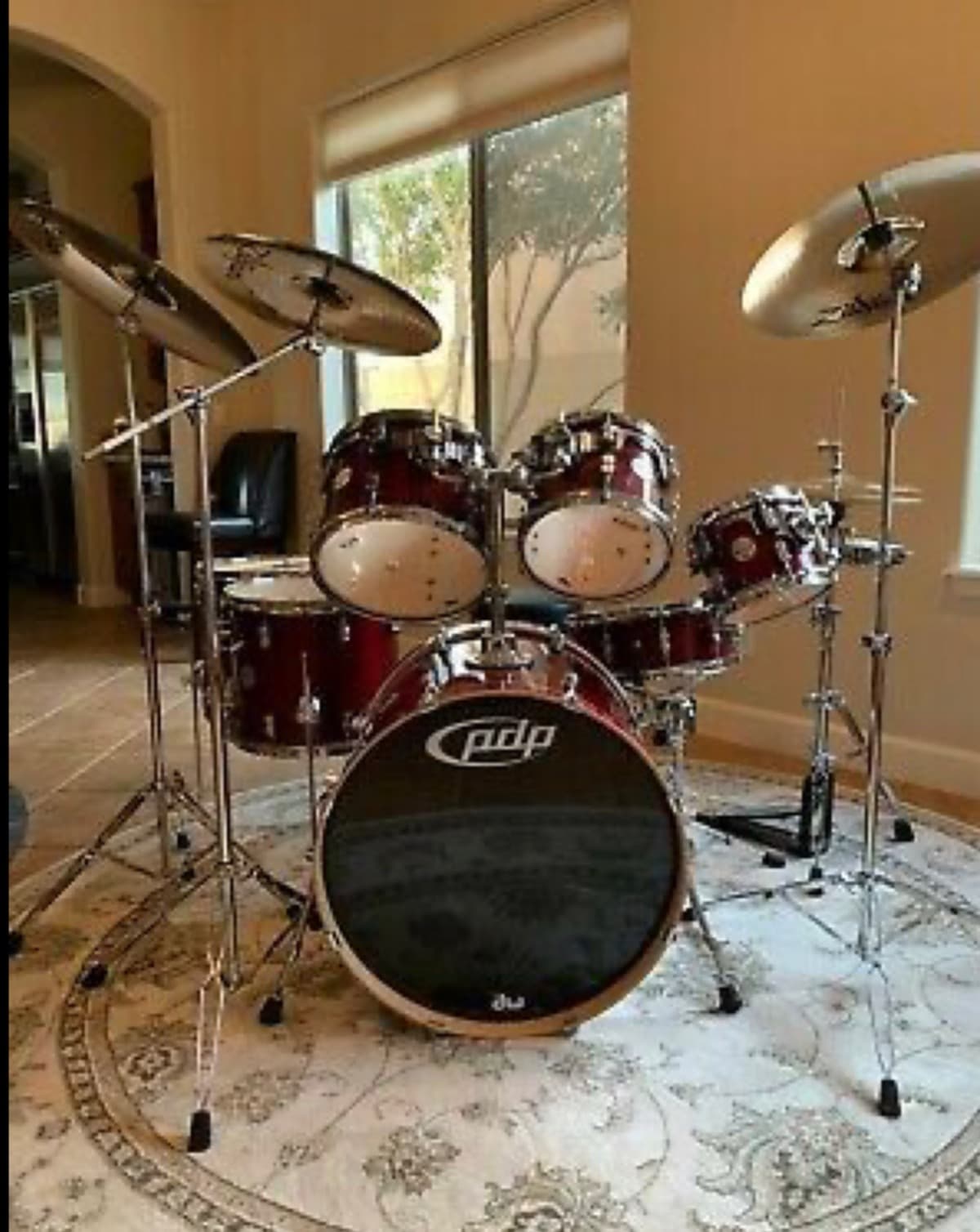 YoungMusicianWantingADrumset