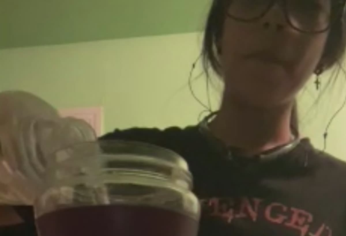 HelpMyTwoFreindsRecover