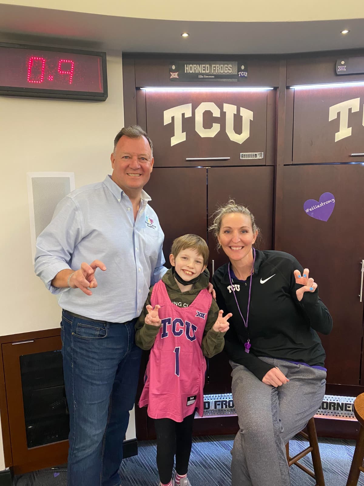 FriendsOfJaclynHornedFrogs