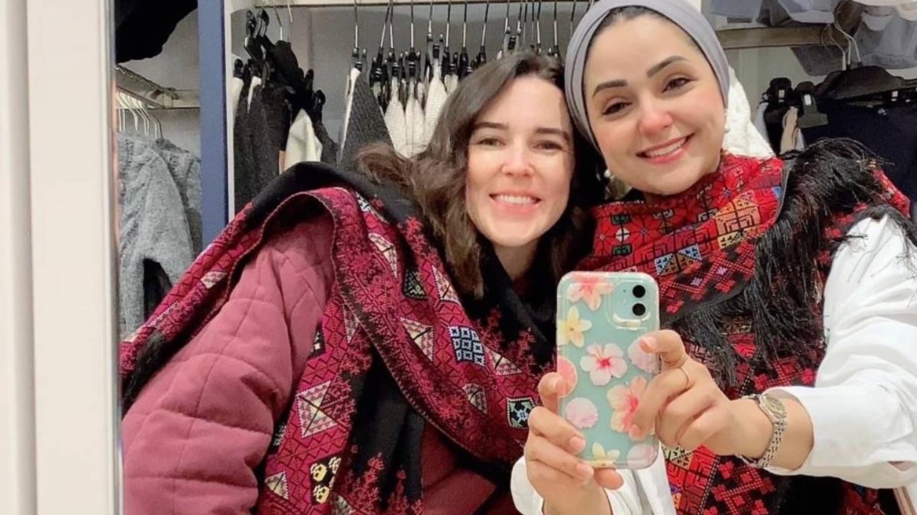 HelpBaraaKeepHerThrobes