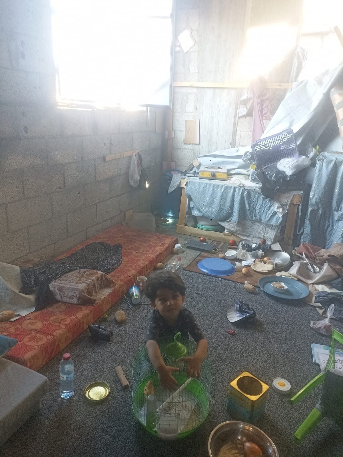 Help Little Ismail And His Family Live — photo 4
